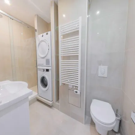 Appartamento Magnificent -2br 4p - Porte Maillot Parigi
